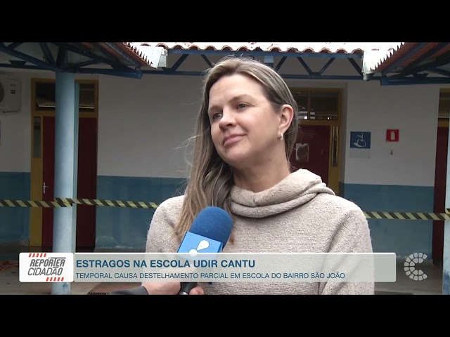 Storm partially destroys roof of municipal school in Pato Branco