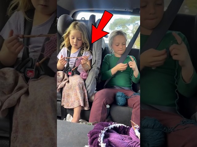 They Travel Without Phones and Learn New Skills 😱📵