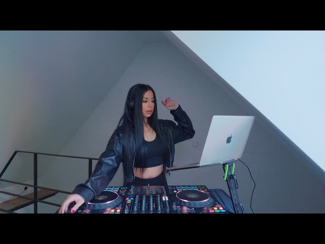 MAJARA | Velvet Noir | Melodic Techno DJ Set 2026 | 2.2 | [Germany]
