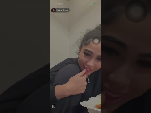 Janelysbaby TikTok live