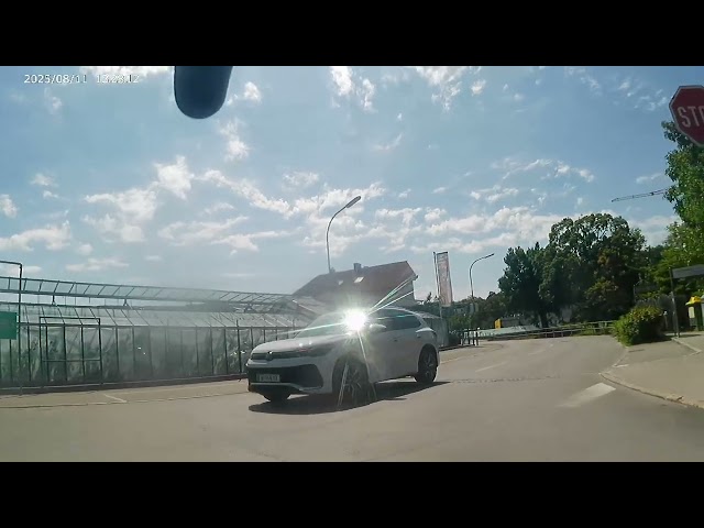 Boring bicycle commute - 20250811 #1