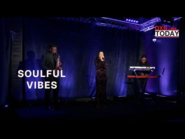A Soul-Stirring Performance of ‘World Hold On’ at Social Distrikt by Laura