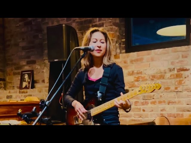 Waking Clarity at Ward 4 by Chiemi #fendertelecaster #singersongwriter 