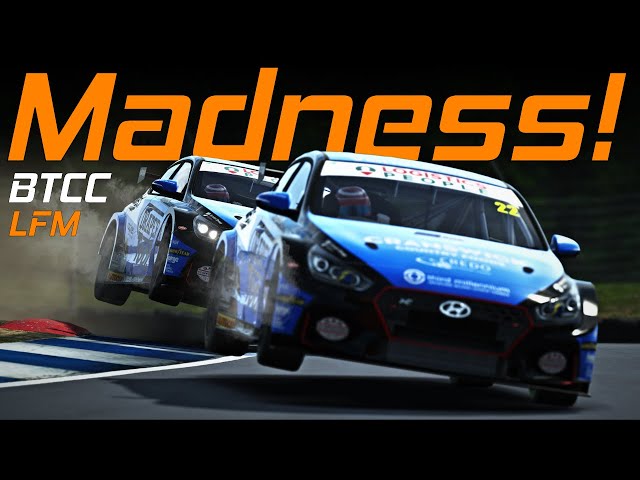 This Blew me Away! Absolutely, Chaotically FUN!  - LFM / rFactor2 BTCC Knockhill Online Race