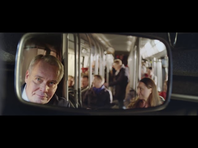 SDeeP - Parodia SDP:n bussimainoksesta