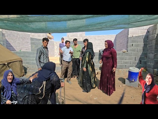 Documentary*Stepmother*:Zahra's wicked mother is trying to ruin the livesofHamid and his stepmother.