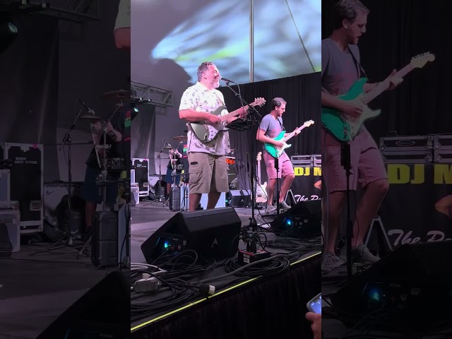 Crucial -  Iron Lion Zion (Bob Marley) - Live @ Musikfest, Bethlehem PA