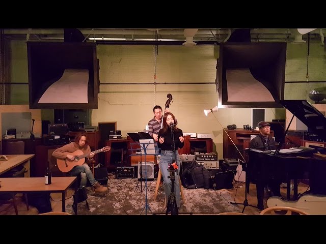 2D 360° VR - B's Jazz Concert, Fly me to the moon