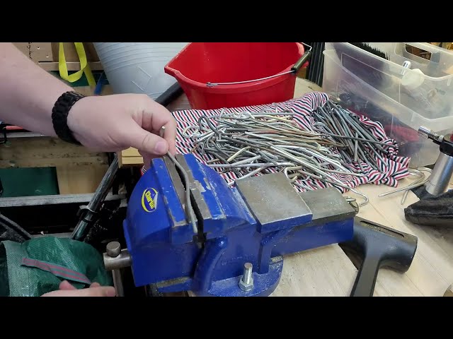 Tent peg tips