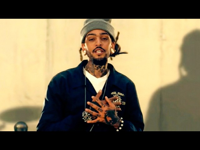 Gym Class Heroes: Stereo Hearts ft. Adam Levine [OFFICIAL VIDEO]