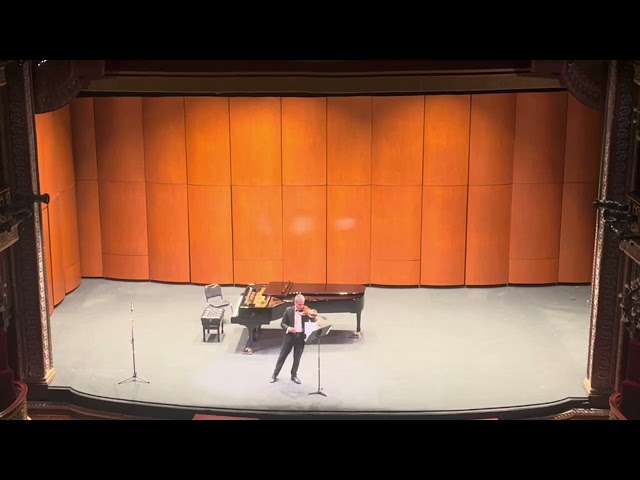 Sombra de Ecos (Para Violín Solo, 1989 de Ramón Montes de Oca), Violín: José Rafael Melgar Azanza