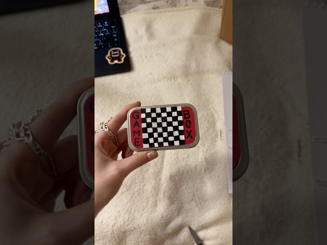 DIY mini game box 🃏 Try this when you’re bored