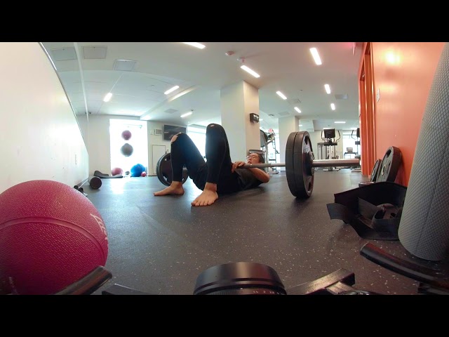 230 floor press ERIC KIM WORKOUT HOME - 360 virtual reality