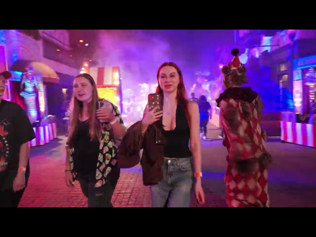 A Relaxing Stroll Through El Circo de la Muerte | Halloween Horror Nights | Universal Studios