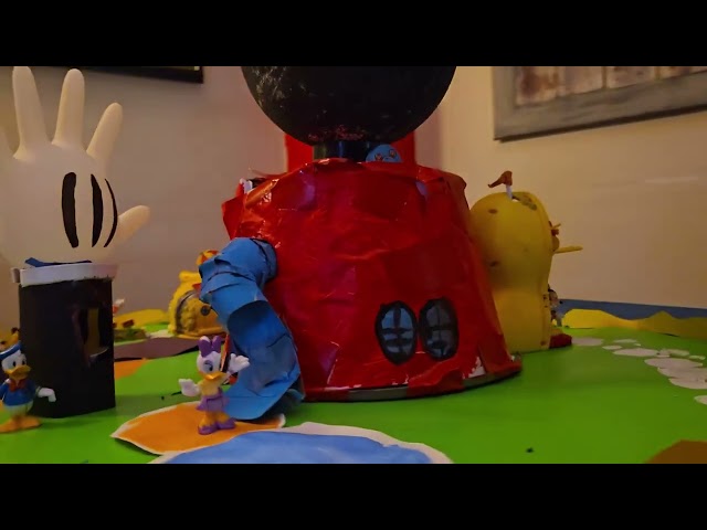 [NEW CLUBHOUSE] MICKEY MOUSE CLUBHOUSE+ TOYS! (ep 1 coming soon!)