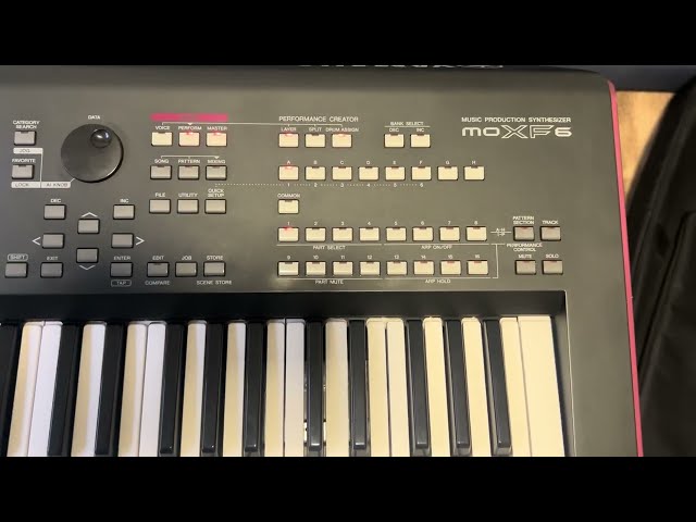 How to install a backup or individual tones on the Yamaha MOXF keyboard with flash memory