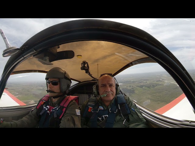 Vuelo en formación  con los T-260  Aermacchi en 360 grados. Video realizado en Octubre del 2019