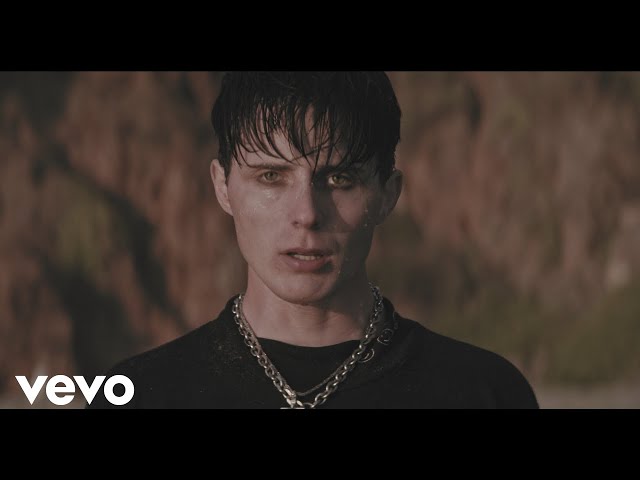 Call Me Karizma - Float (Official Video)