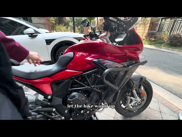 MV AGUSTA VELOCE 800 | Oil Change Tutorial