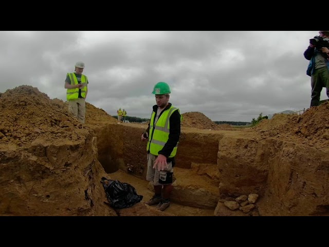 Visualizing History tour of Hill 80