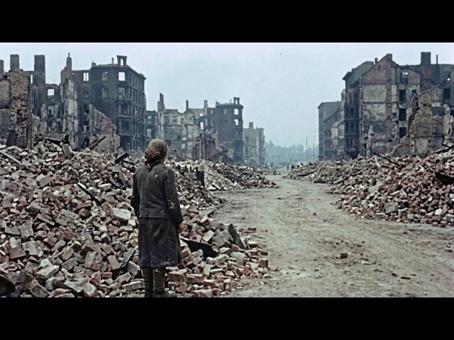 Life in 1945 Hamburg: Black Markets, Cold-Blooded Murder and Post-War Anarchy