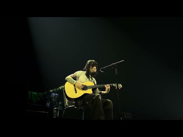 20 20241201 Keshi Understand at Requiem World Tour in Rotterdam