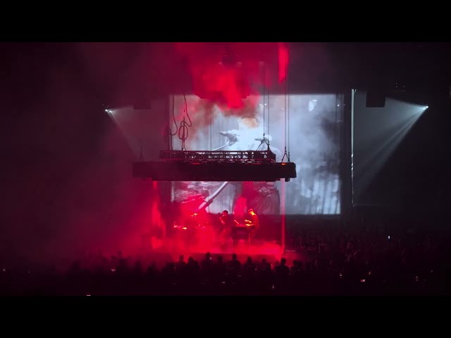 Nine Inch Nails - She's Gone Away (B Stage Version) w/ Boyz Noise, Barclays Brooklyn Live 9/3/2025