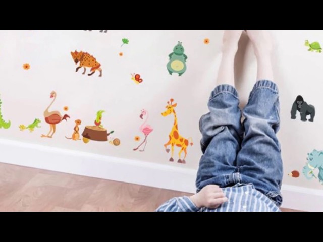 Cartoon & Animals World Map Wall decorations