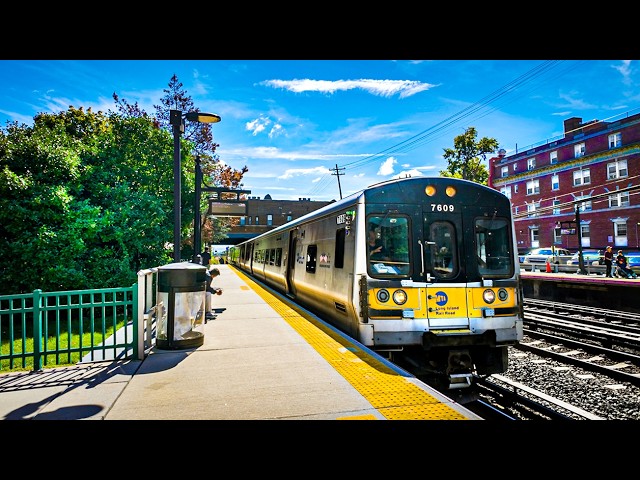 Kew Gardens Neighborhood - QUEENS NY | Walking Tour Queens NYC | Neighborhood Side Streets POV Walk