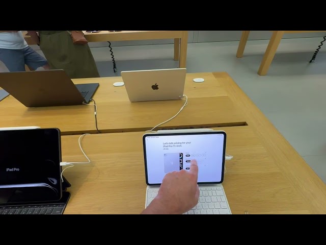 iPad Pro 11 дюймов в Apple Store