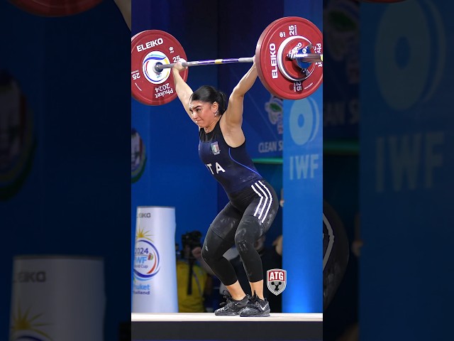 Giulia Imperio 🇮🇹 saving 85kg! #weightlifting