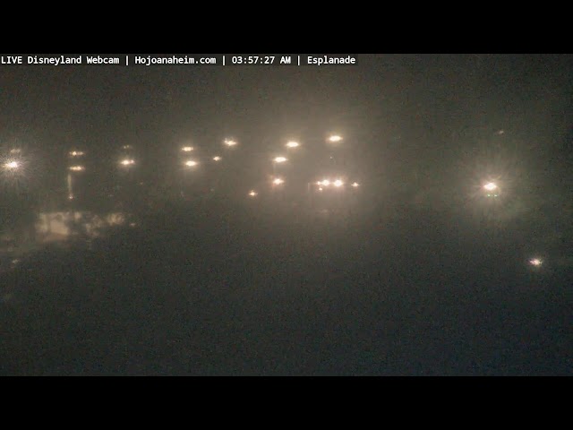 Mattercam 10/05/2026 16:16 - LIVE DISNEYLAND Webcam from Howard Johnson Hotel Anaheim