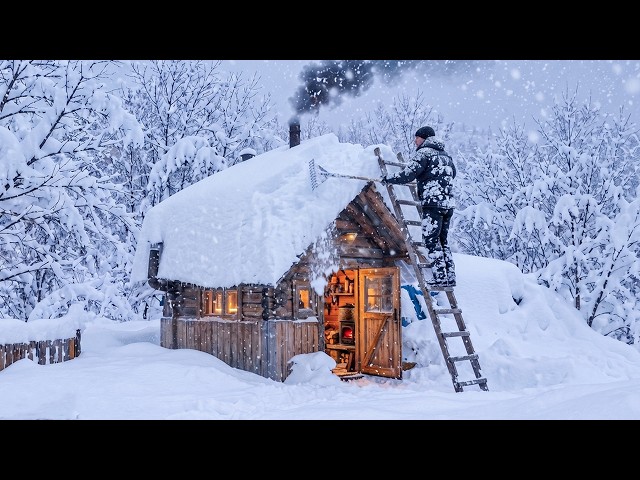 Caught in a SNOWSTORM 1.5 m DEEP SNOW and hiding in a Wooden Cabin | BUSHCRAFT IN THE WILD
