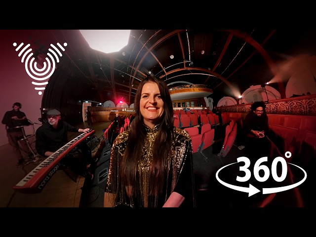 VR 360° Front Row, Every Row: Ama Lia Live