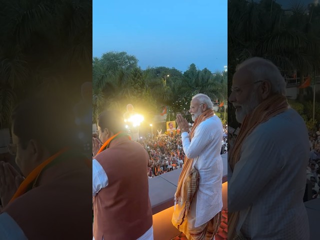 Victory tsunami ! Crowd erupts as PM Modi arrives in traditional Bengali look | #shorts