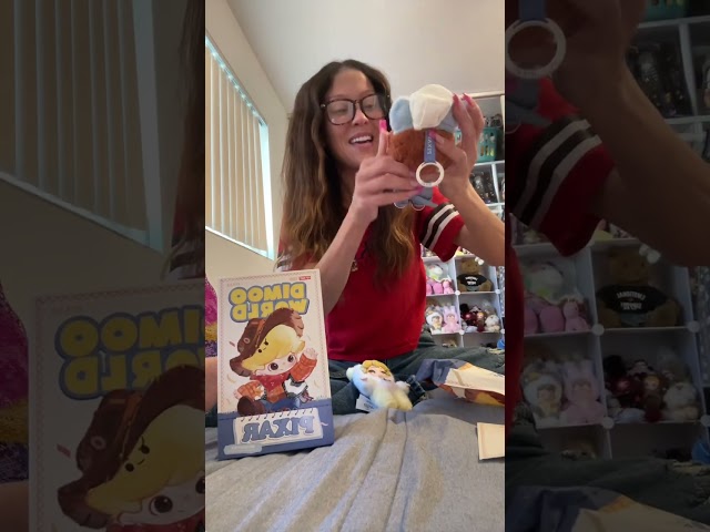 Dee Street Plays | Dimoo x Pixar