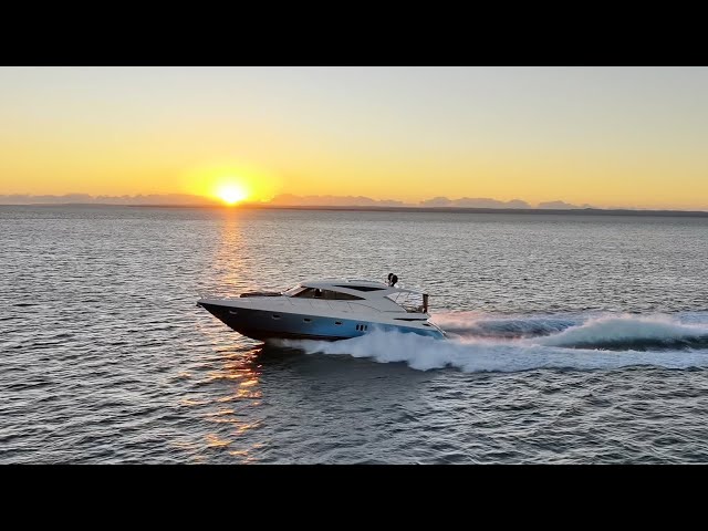 Riviera 5800 Sport Yacht from Gold Coast to Whitsunday Islands! 
