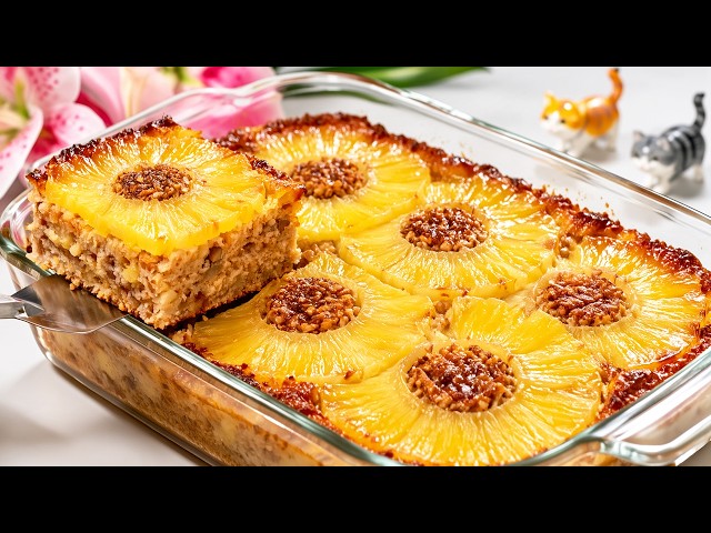 Just Oatmeal and pineapple! Incredibly delicious & HEALTHY! No Sugar! No flour!