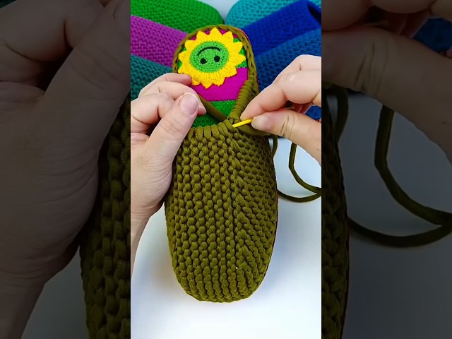 Step-by-Step Thick Yarn Crochet Slipper Finishing Tutorial