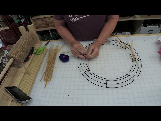 Making a wire wreath base