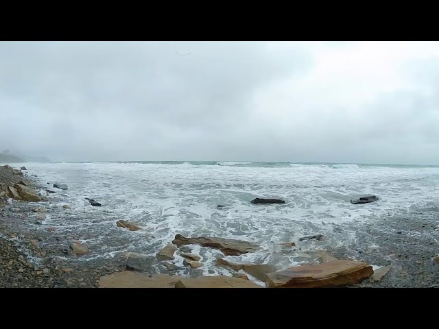 Штормовое море в Анапе - Видео 360°.