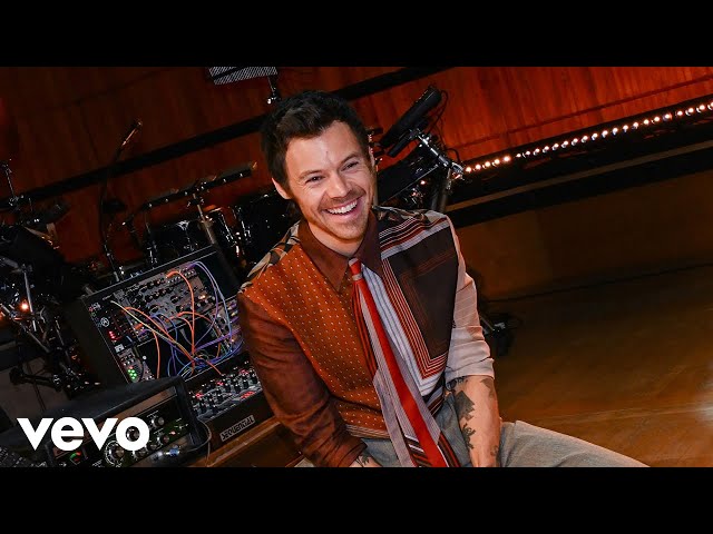 Harry Styles - Everybody Wants To Rule The World (Tears For Fears cover) in the Live Lounge