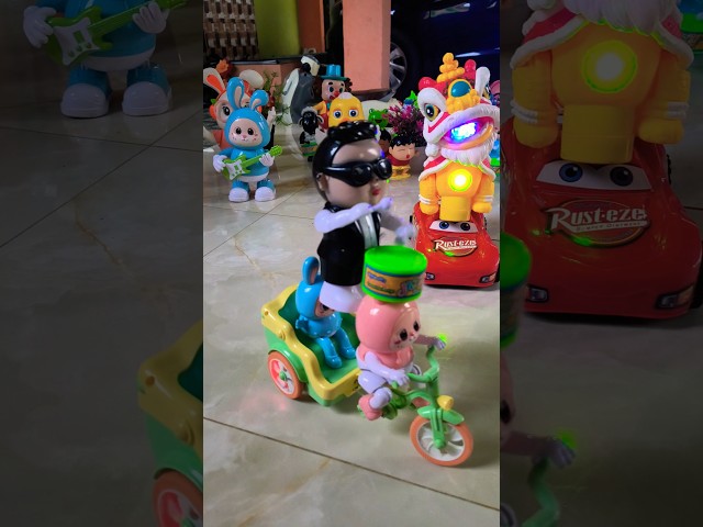 Opa Korea asik bermain drum diatas kereta labubu #cartoon #cute