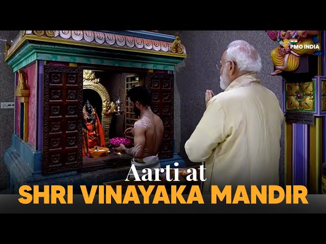 PM Modi offers prayers and performs aarti at Shri Vinayaka Mandir in Delhi