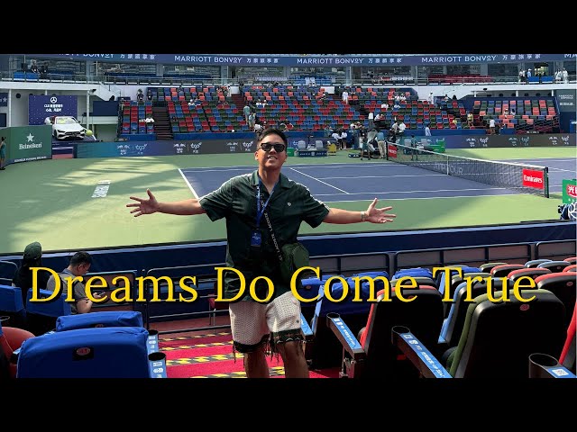 Meeting Roger Federer in Shanghai | Rolex Masters Vlog + Autograph Moments