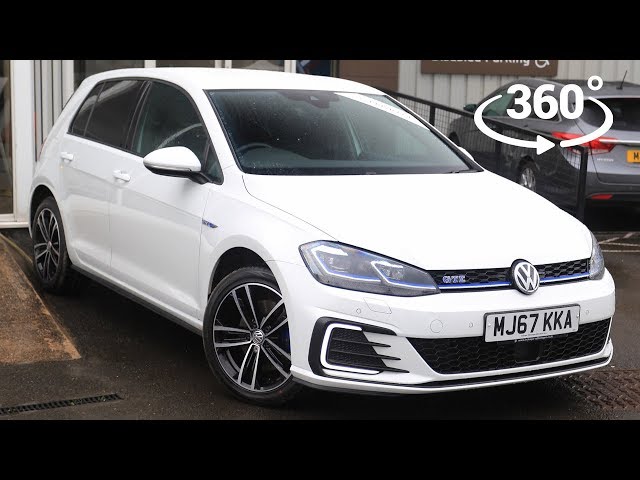 VW Golf GTE 360 Interior View