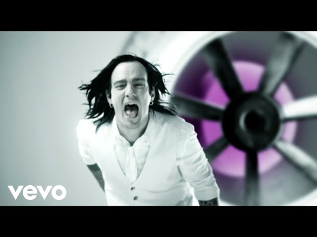 Three Days Grace - Break (Official Video)