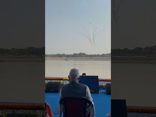 Varanasi takes to the skies! PM Modi witnesses a stunning aerial spectacle!