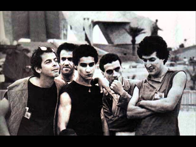 groupe T34 - She pas (كاين شي ناس)   (ALGERIAN ROCK flashback )