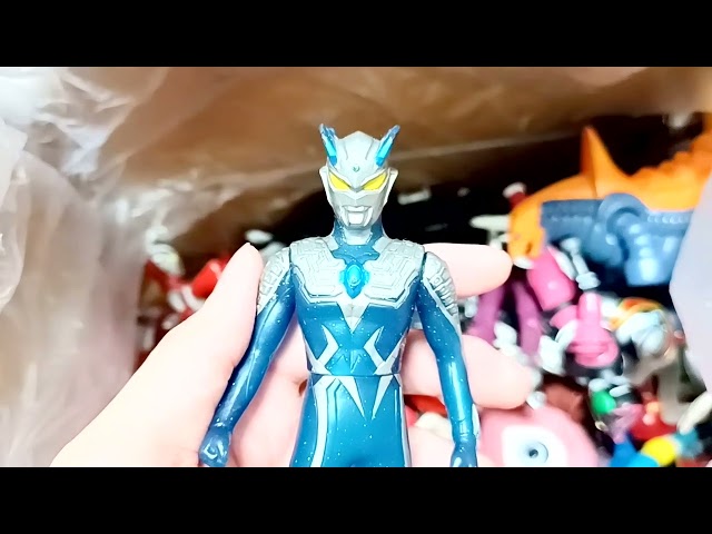 NEW! Unboxing Mystery Box ULTRAMAN $4,150 Super duper Toy monsters!